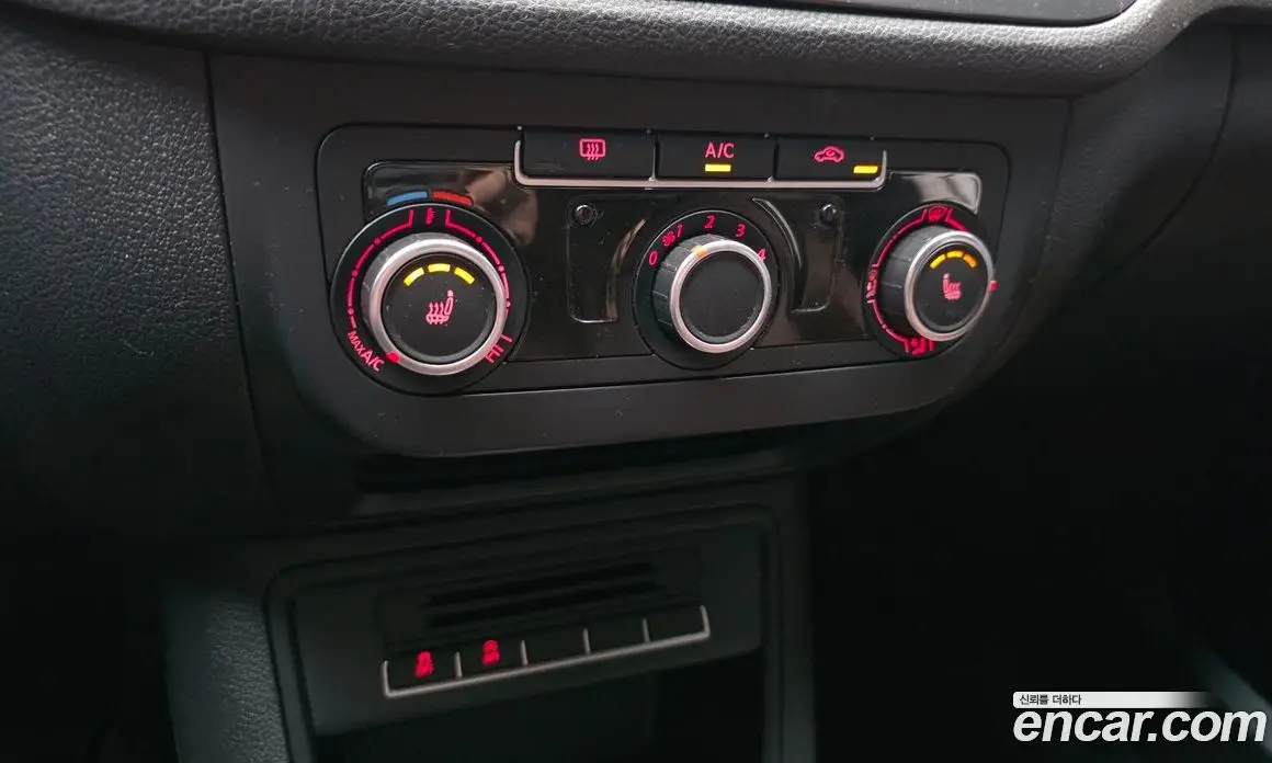 Volkswagen Tiguan 2014 2.0 автомат (гидро), фото 14
