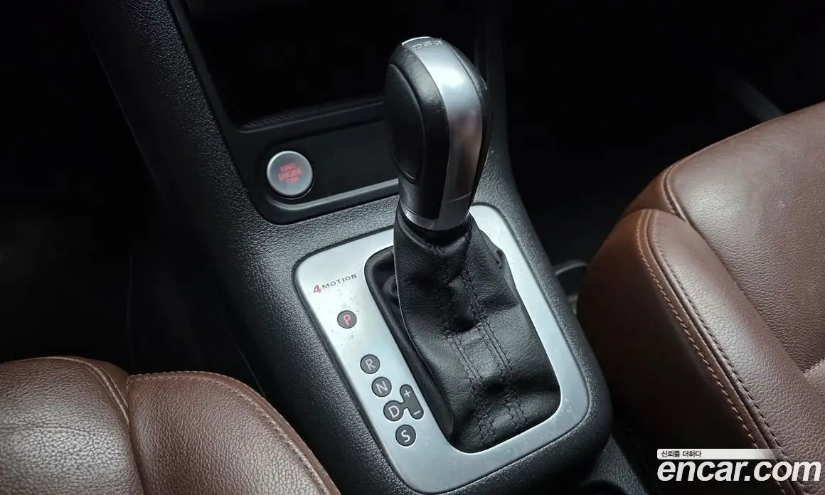Volkswagen Tiguan 2014 2.0 автомат (гидро), фото 9