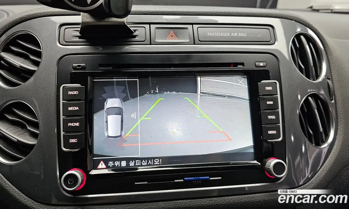 Volkswagen Tiguan 2015 2.0 автомат (гидро), фото 14