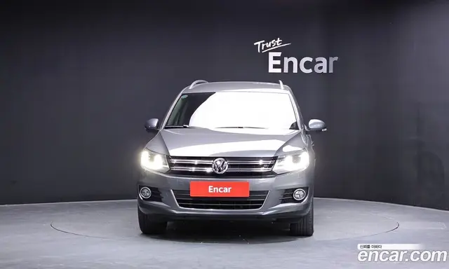 Volkswagen Tiguan 2015 2.0 автомат (гидро), миниатюра 3