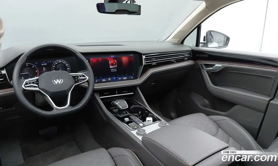 Volkswagen Touareg 2023 3.0 автомат (гидро), фото 7 Volkswagen Touareg 2023 3.0 автомат (гидро), фото 7