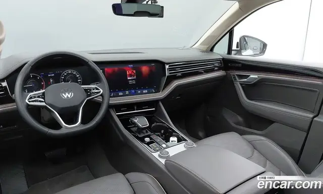 Volkswagen Touareg 2023 3.0 автомат (гидро), миниатюра 7 Volkswagen Touareg 2023 3.0 автомат (гидро), миниатюра 7