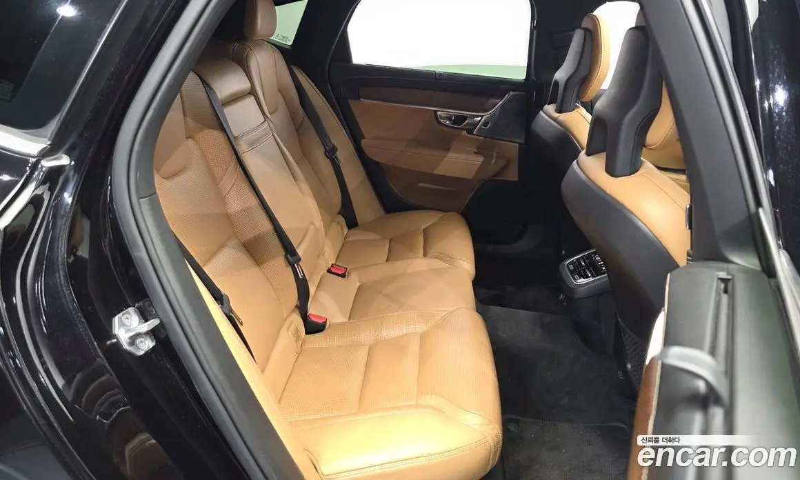 Volvo S90 2017 2.0 автомат (гидро), фото 11 Volvo S90 2017 2.0 автомат (гидро), фото 11