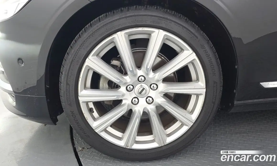 Volvo S90 2017 2.0 автомат (гидро), фото 5 Volvo S90 2017 2.0 автомат (гидро), фото 5