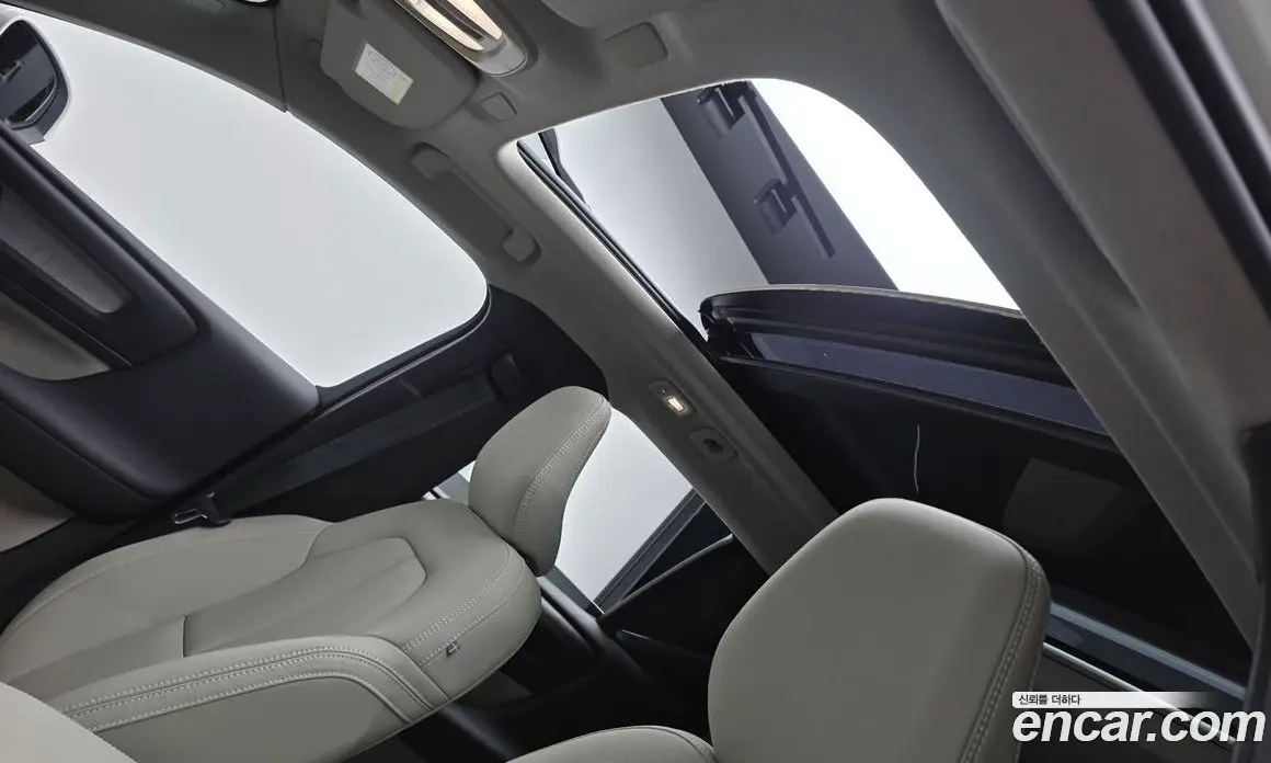 Volvo XC40 2024 2.0 автомат (гидро), фото 19 Volvo XC40 2024 2.0 автомат (гидро), фото 19