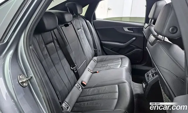 Audi A4 2019 2.0 автомат (гидро), миниатюра 12