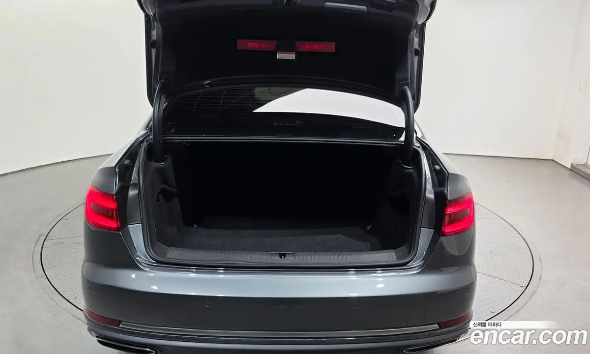 Audi A4 2019 2.0 автомат (гидро), фото 20 Audi A4 2019 2.0 автомат (гидро), фото 20