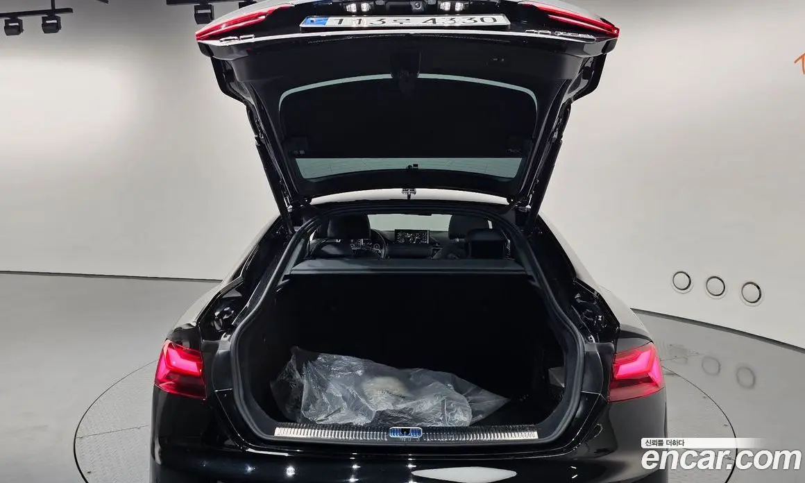 Audi A5 2021 2.0 автомат (гидро), фото 20