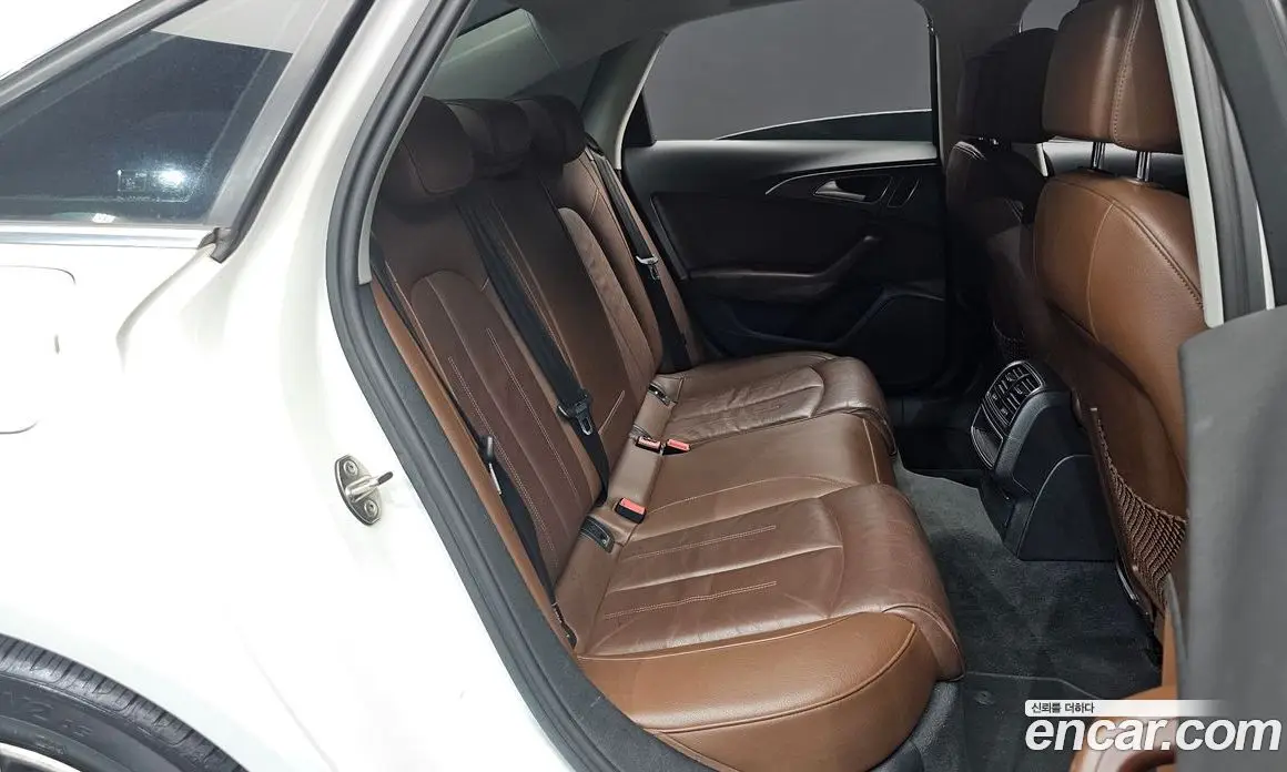 Audi A6 2014 2.0 автомат (гидро), фото 11
