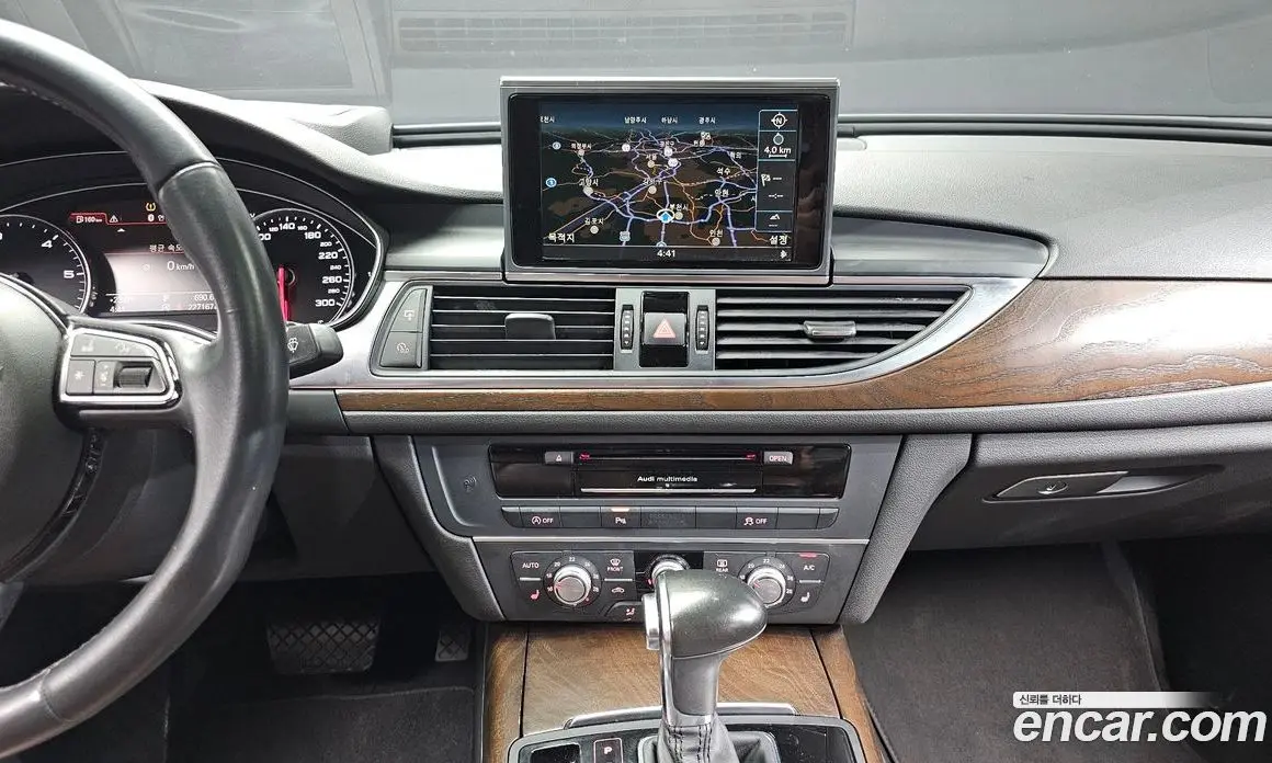 Audi A6 2014 2.0 автомат (гидро), фото 14