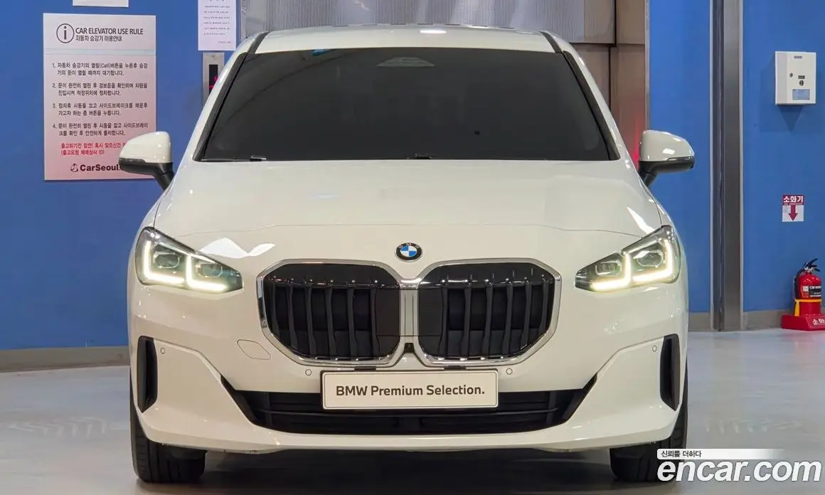 BMW 2 серия 2024 2.0 автомат (гидро), фото 3 BMW 2 серия 2024 2.0 автомат (гидро), фото 3