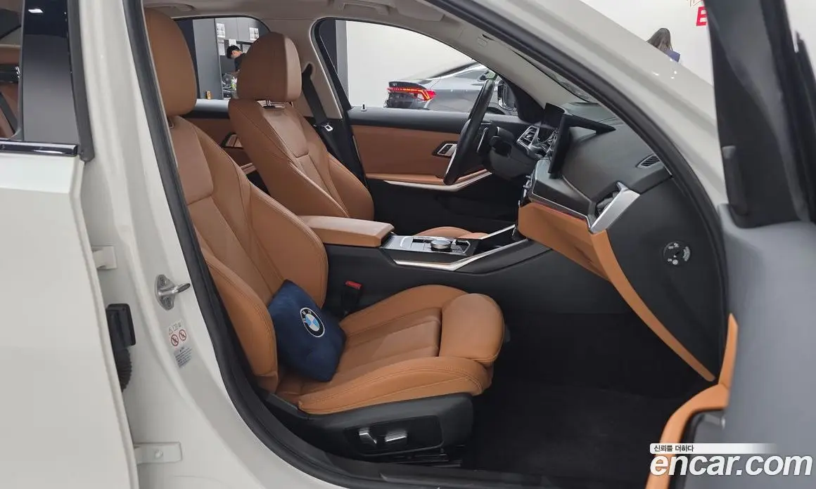 BMW 3 серия 2023 2.0 автомат (гидро), фото 11