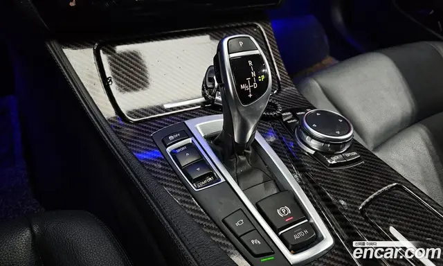 BMW 5 серия 2016 2.0 автомат (гидро), миниатюра 9