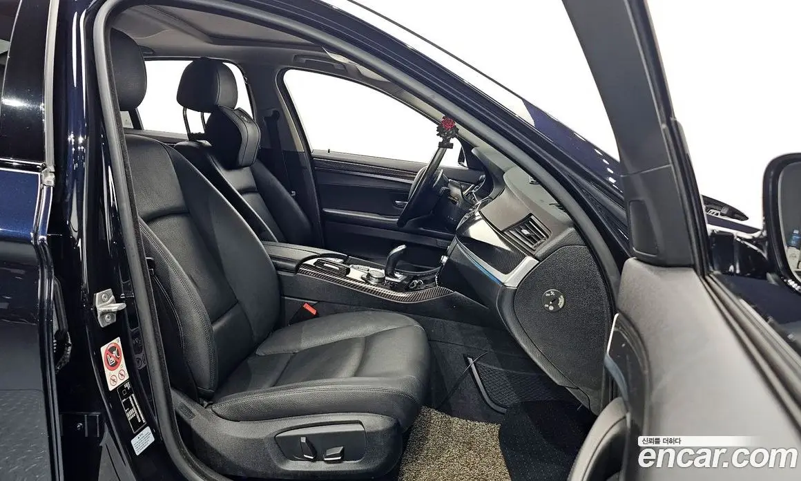 BMW 5 серия 2016 2.0 автомат (гидро), фото 10