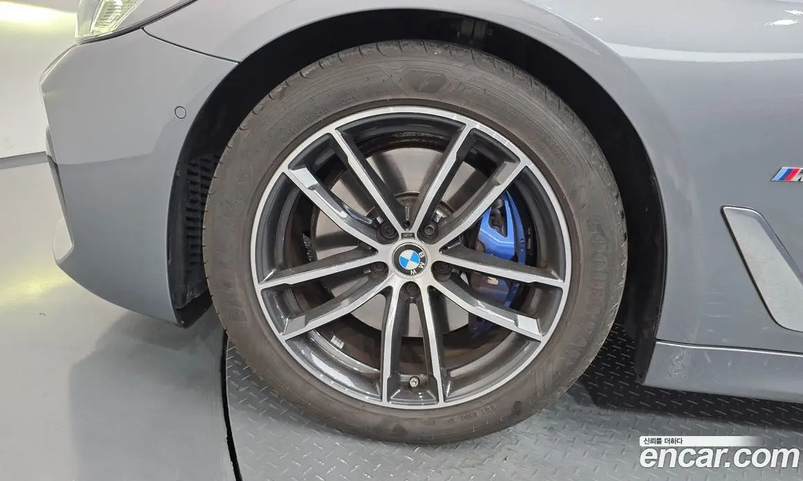 BMW 5 серия 2023 2.0 автомат (гидро), фото 5 BMW 5 серия 2023 2.0 автомат (гидро), фото 5