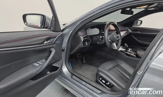 BMW 5 серия 2023 2.0 автомат (гидро), миниатюра 10 BMW 5 серия 2023 2.0 автомат (гидро), миниатюра 10