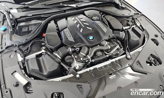 BMW 8 серия 2025 4.4 автомат (гидро), миниатюра 6