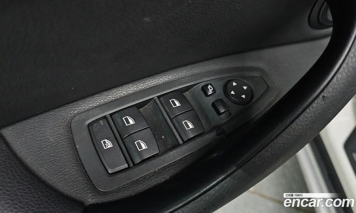 BMW X1 2022 2.0 автомат (гидро), фото 16 BMW X1 2022 2.0 автомат (гидро), фото 16
