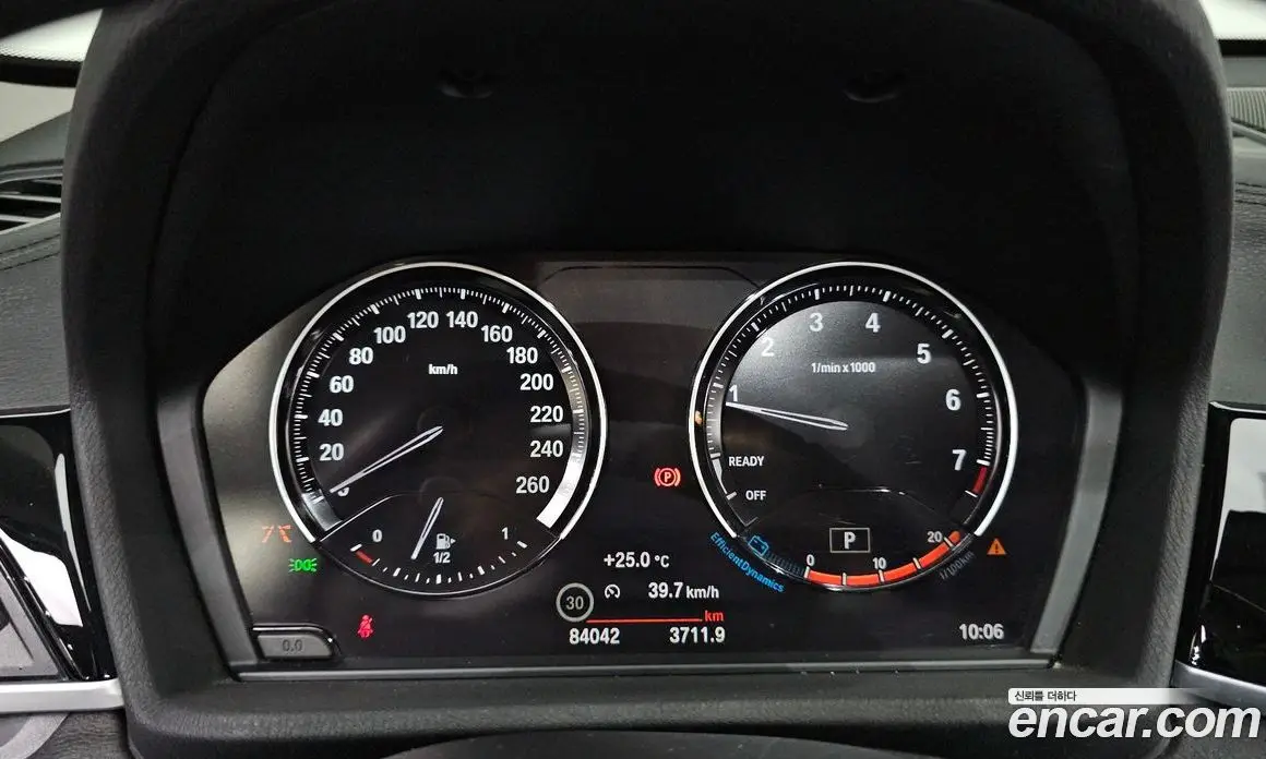 BMW X1 2022 2.0 автомат (гидро), фото 8 BMW X1 2022 2.0 автомат (гидро), фото 8
