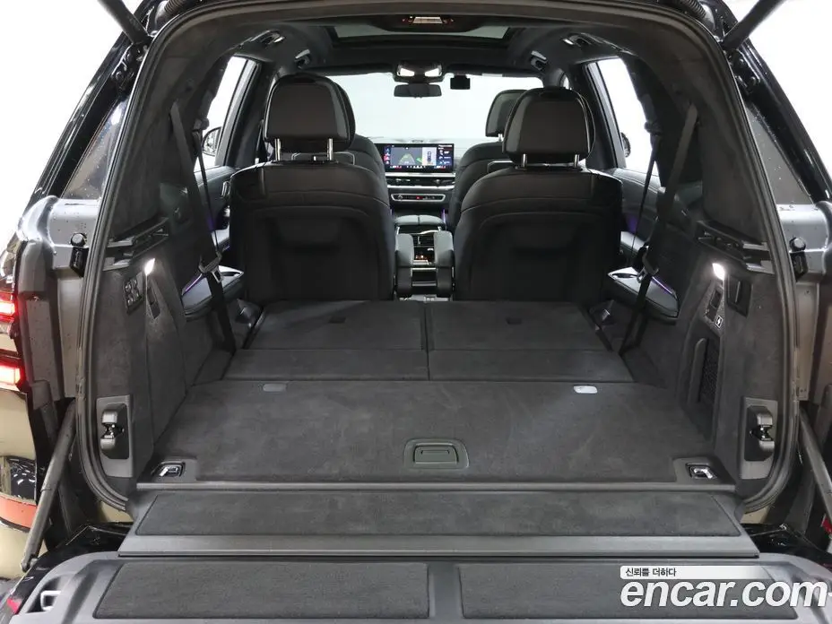 BMW X7 2024 4.4 автомат (гидро), фото 19 BMW X7 2024 4.4 автомат (гидро), фото 19