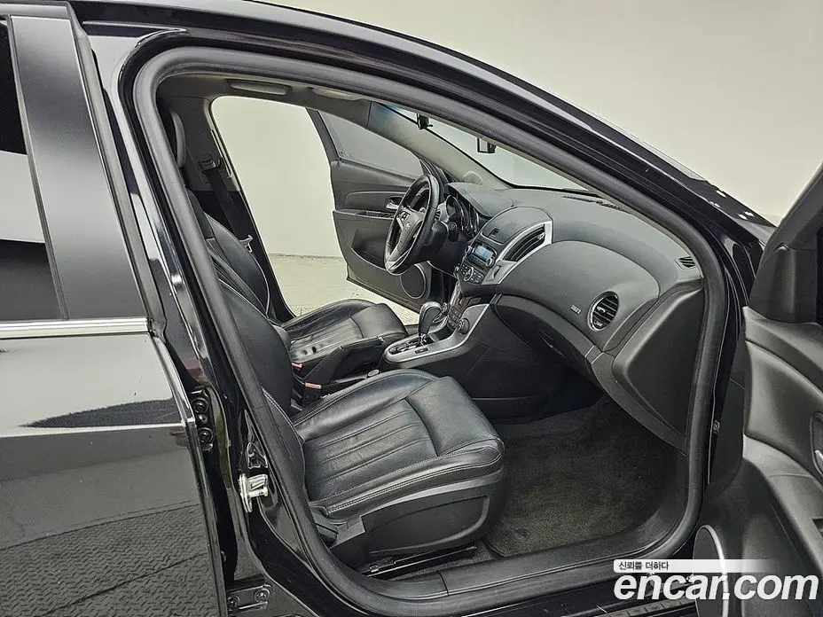 Chevrolet Cruze 2012 1.8 автомат (гидро), фото 11 Chevrolet Cruze 2012 1.8 автомат (гидро), фото 11