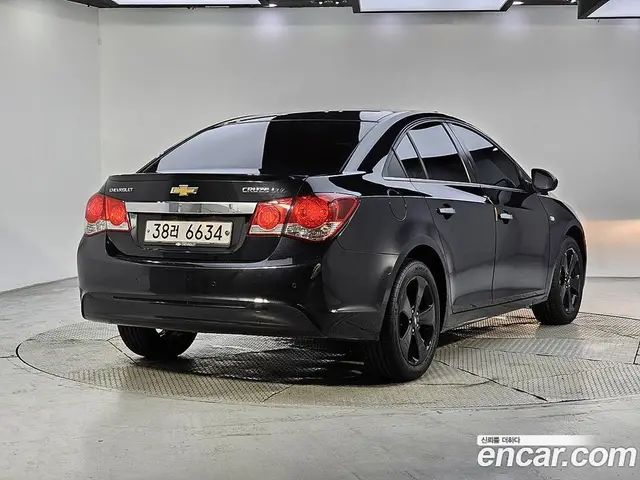 Chevrolet Cruze 2012 1.8 автомат (гидро), миниатюра 4 Chevrolet Cruze 2012 1.8 автомат (гидро), миниатюра 4