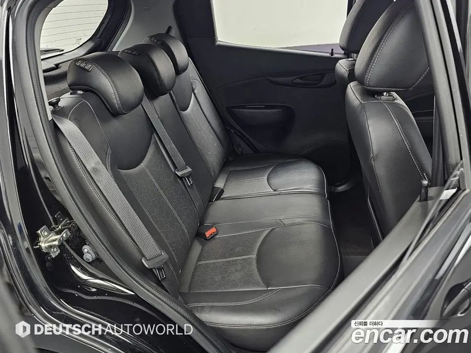 Chevrolet Spark 2016 1.0 автомат (гидро), фото 12