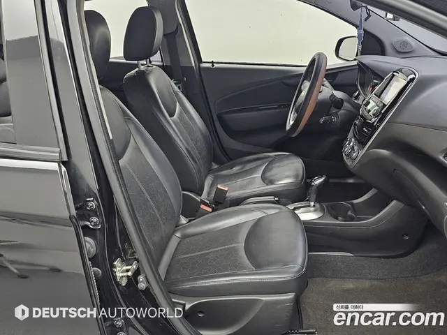 Chevrolet Spark 2016 1.0 автомат (гидро), миниатюра 10
