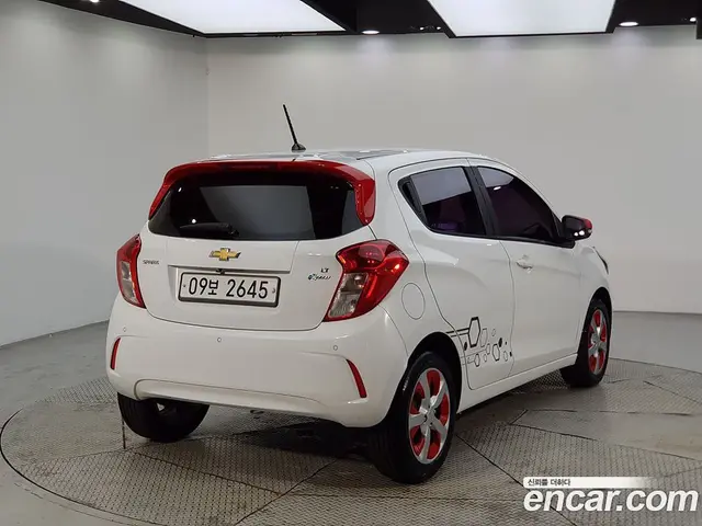 Chevrolet Spark 2017 1.0 автомат (гидро), миниатюра 4