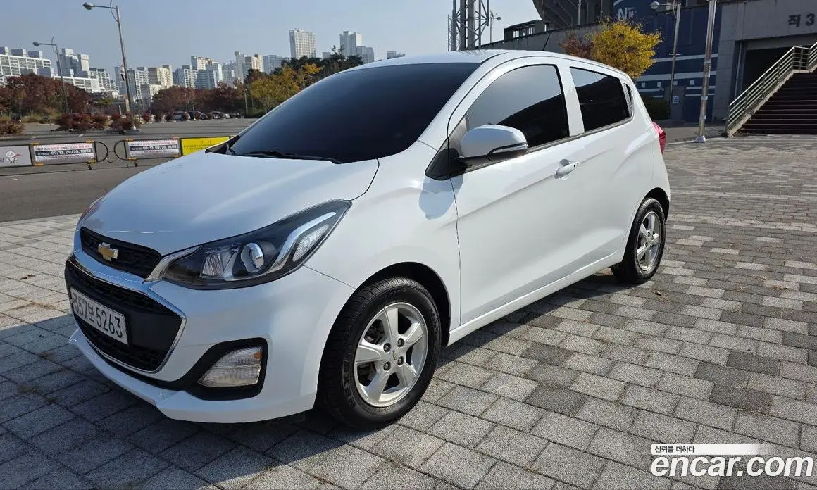 Chevrolet Spark 2018 1.0 автомат (гидро), фото 1 Chevrolet Spark 2018 1.0 автомат (гидро), фото 1