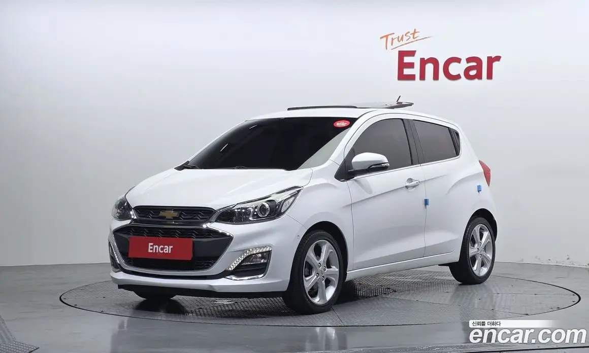 Chevrolet Spark 2018 1.0 автомат (гидро), фото 1 Chevrolet Spark 2018 1.0 автомат (гидро), фото 1