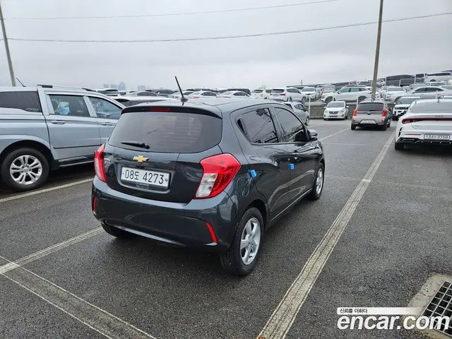Chevrolet Spark 2019 1.0 автомат (гидро), миниатюра 2