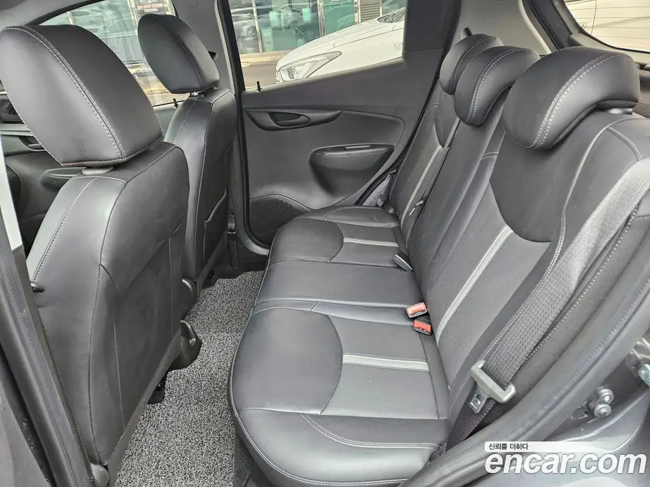 Chevrolet Spark 2019 1.0 автомат (гидро), фото 11