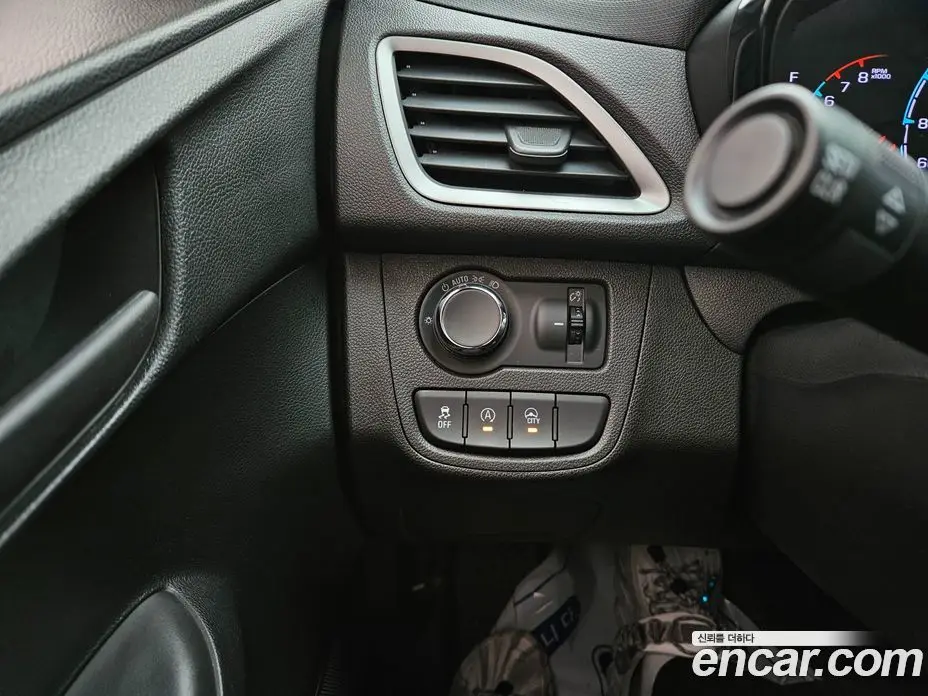 Chevrolet Spark 2019 1.0 автомат (гидро), фото 14