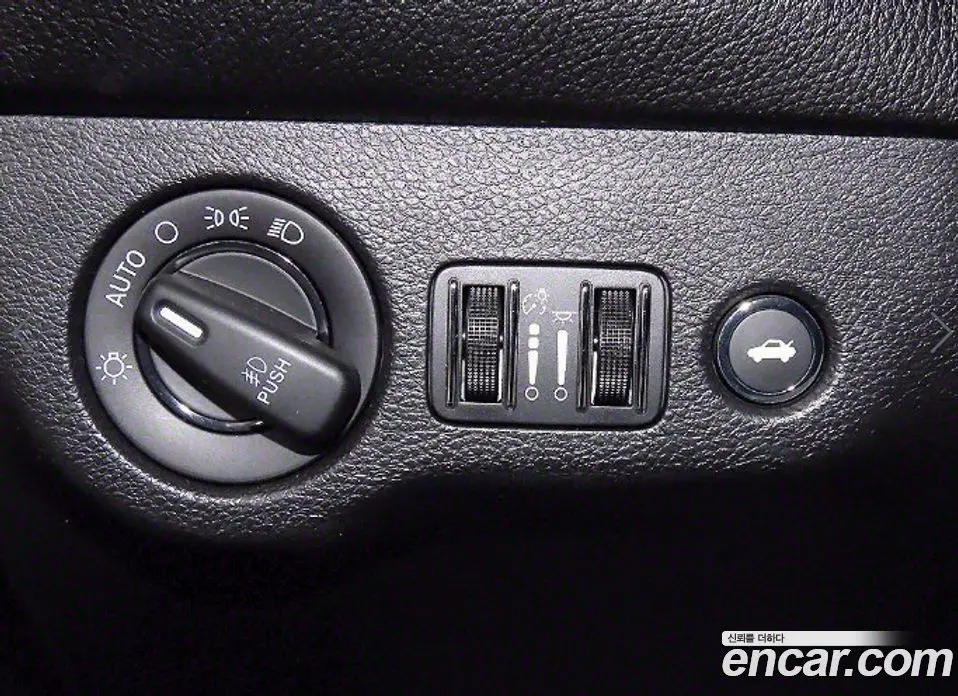 Dodge Challenger 2019 3.6 автомат (гидро), фото 13 Dodge Challenger 2019 3.6 автомат (гидро), фото 13