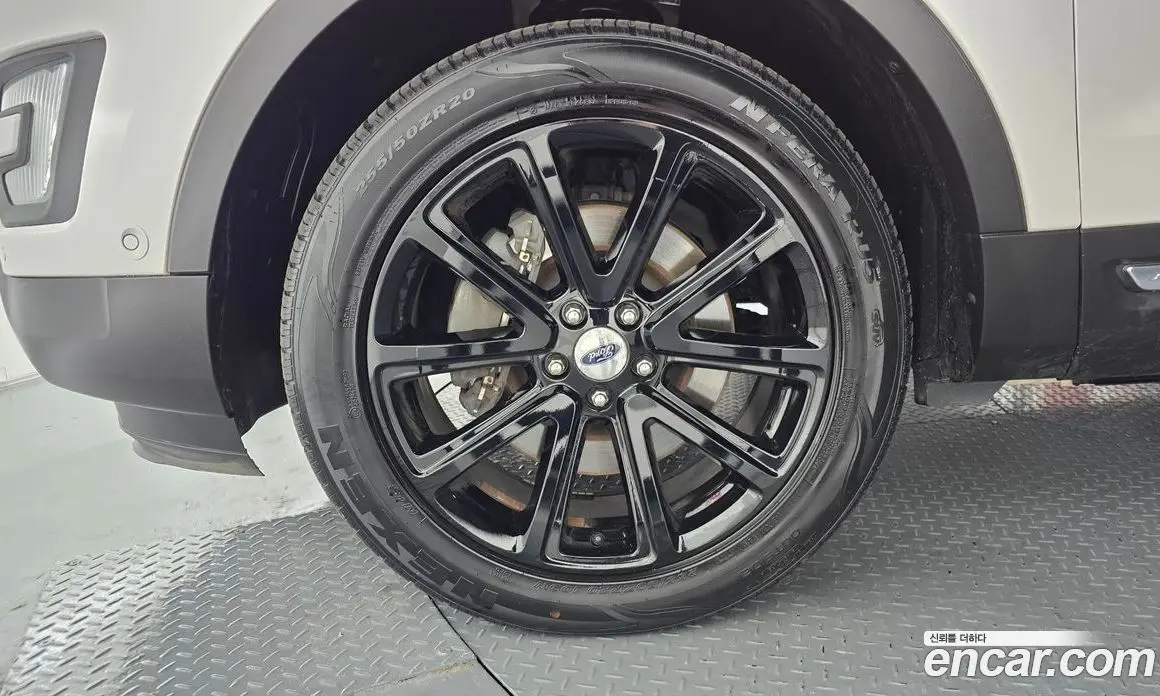 Ford Explorer 2017 2.3 автомат (гидро), фото 5