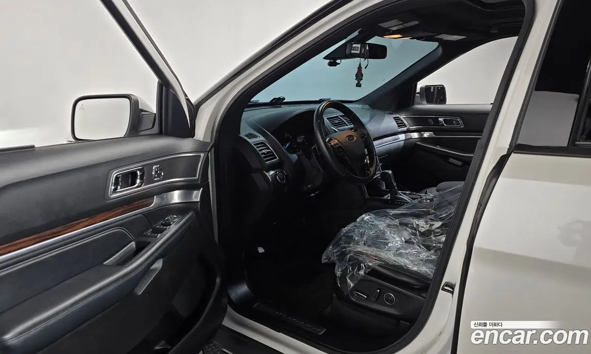 Ford Explorer 2017 2.3 автомат (гидро), фото 10