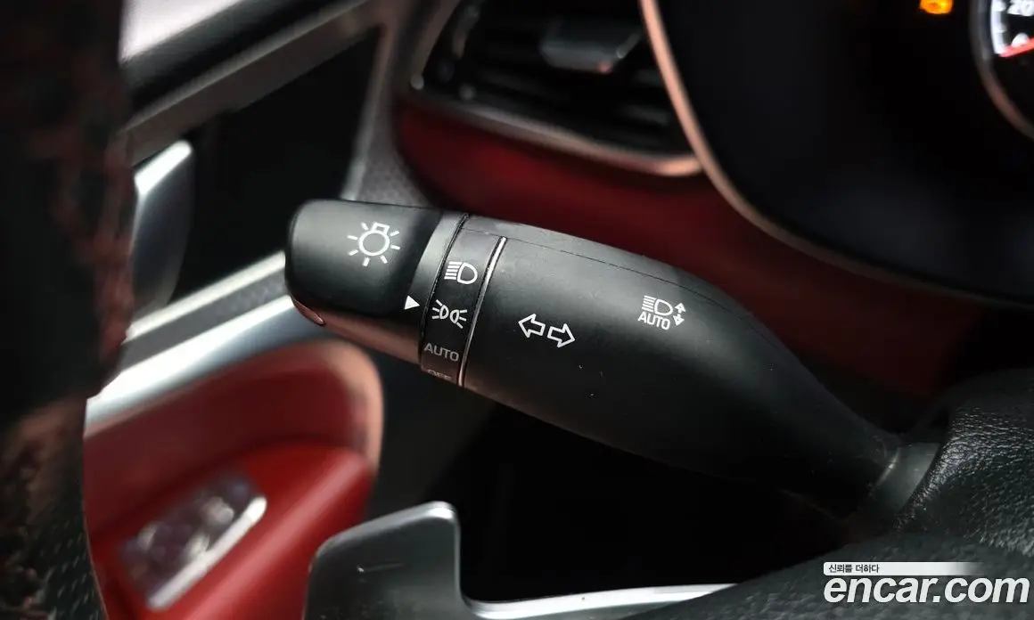 Genesis G70 2021 2.0 автомат (гидро), фото 20 Genesis G70 2021 2.0 автомат (гидро), фото 20