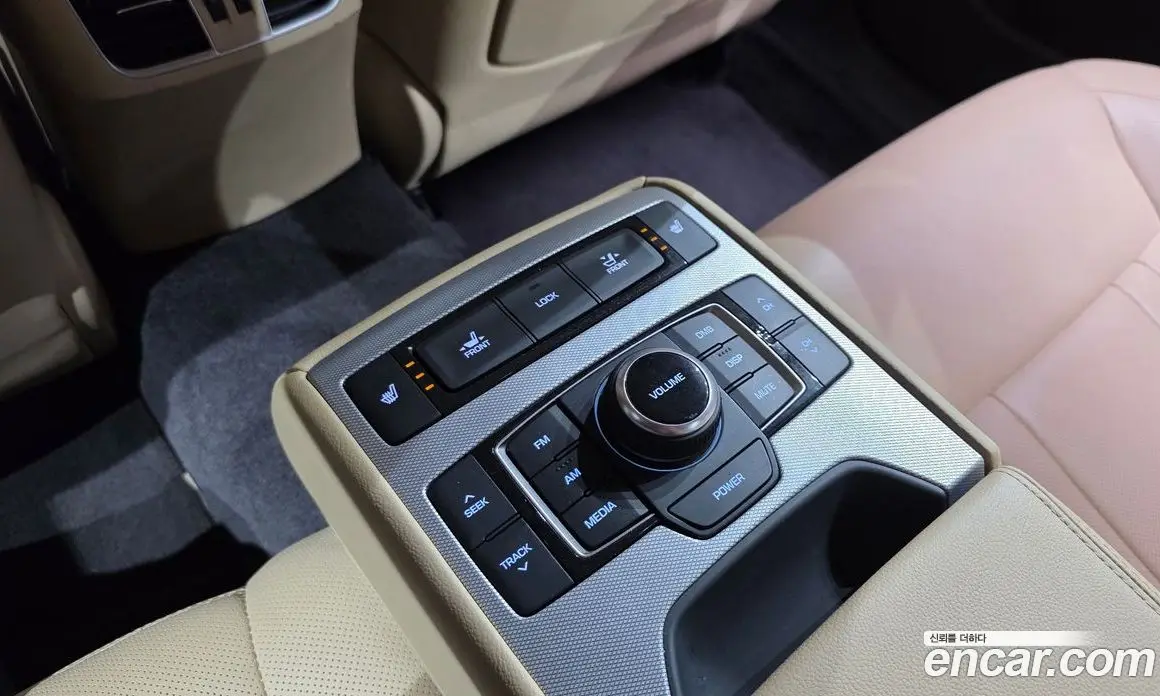 Genesis G80 2019 2.2 автомат (гидро), фото 18 Genesis G80 2019 2.2 автомат (гидро), фото 18