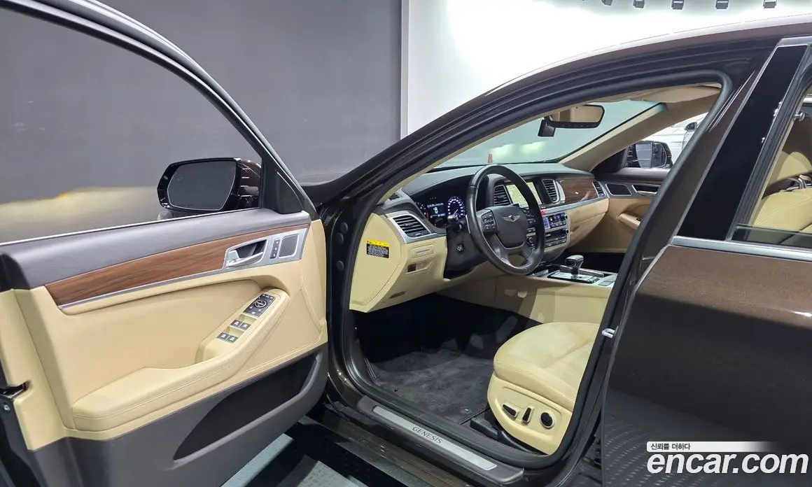 Genesis G80 2019 2.2 автомат (гидро), фото 10 Genesis G80 2019 2.2 автомат (гидро), фото 10
