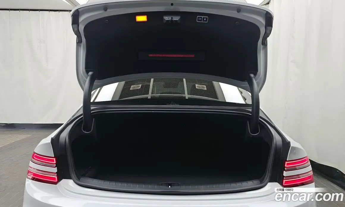 Genesis G80 2024 2.5 автомат (гидро), фото 20