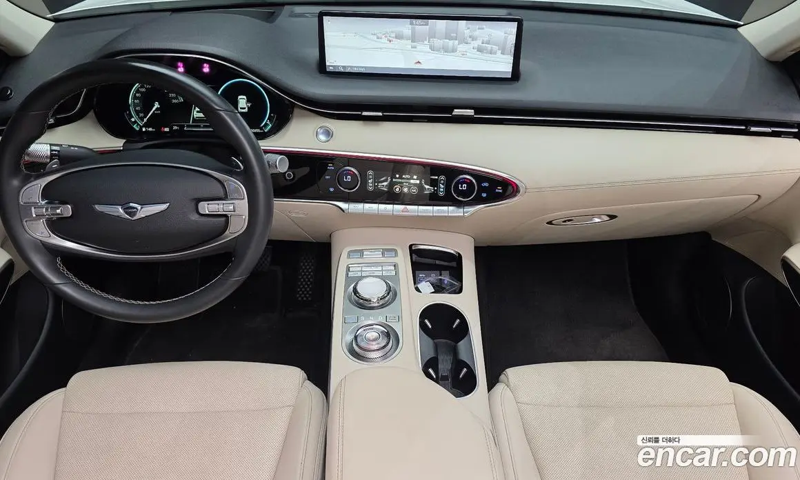 Genesis GV70 2022 2.5 автомат (гидро), фото 7 Genesis GV70 2022 2.5 автомат (гидро), фото 7
