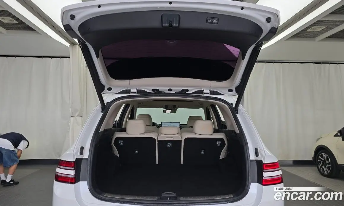 Genesis GV80 2021 2.5 автомат (гидро), фото 20 Genesis GV80 2021 2.5 автомат (гидро), фото 20