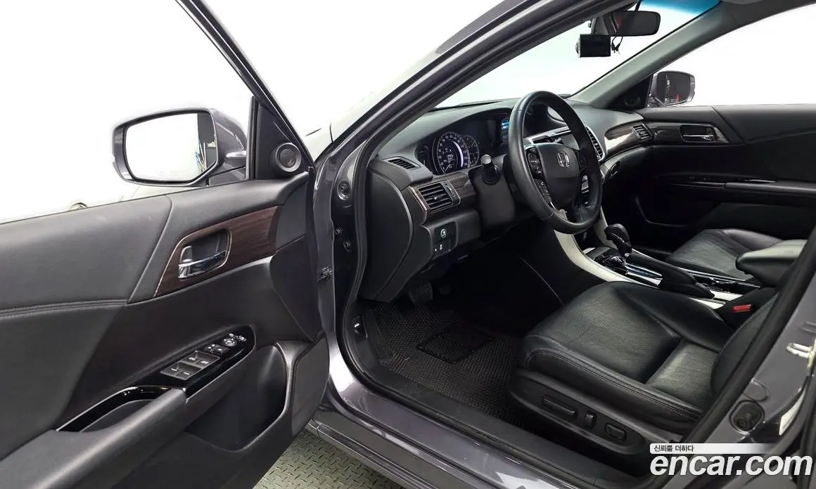 Honda Accord 2017 2.4 автомат (гидро), фото 11 Honda Accord 2017 2.4 автомат (гидро), фото 11