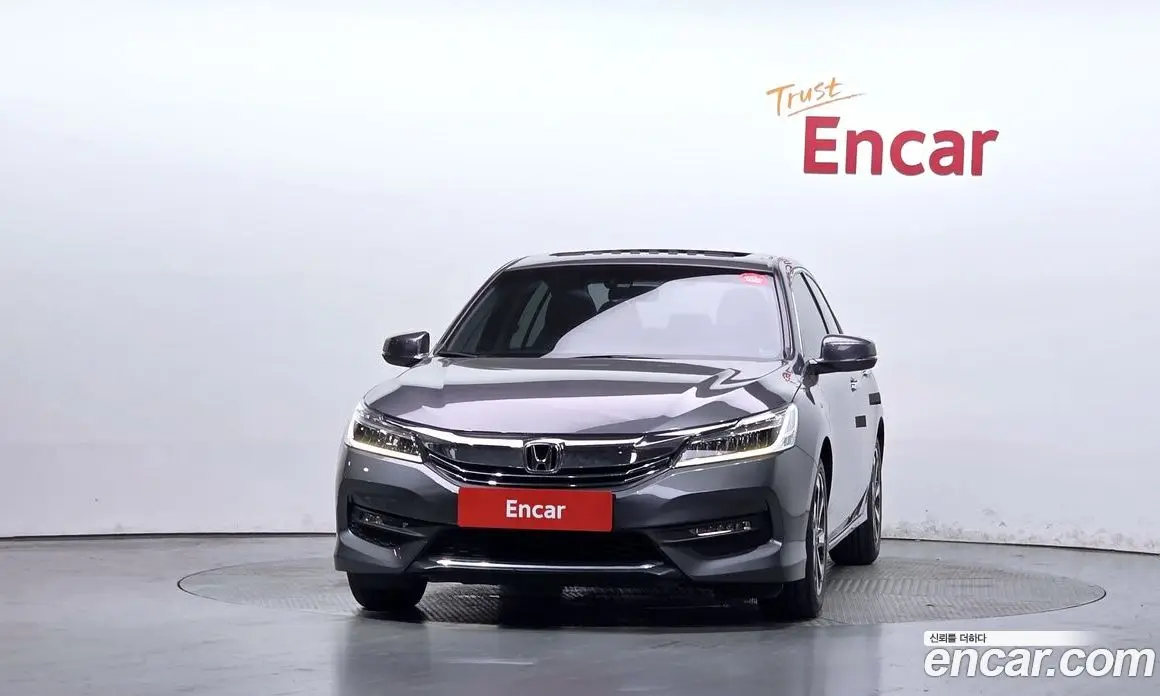 Honda Accord 2017 2.4 автомат (гидро), фото 3 Honda Accord 2017 2.4 автомат (гидро), фото 3