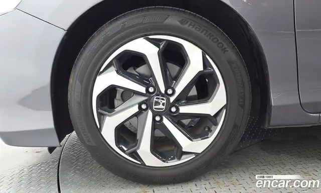 Honda Accord 2017 2.4 автомат (гидро), миниатюра 5 Honda Accord 2017 2.4 автомат (гидро), миниатюра 5