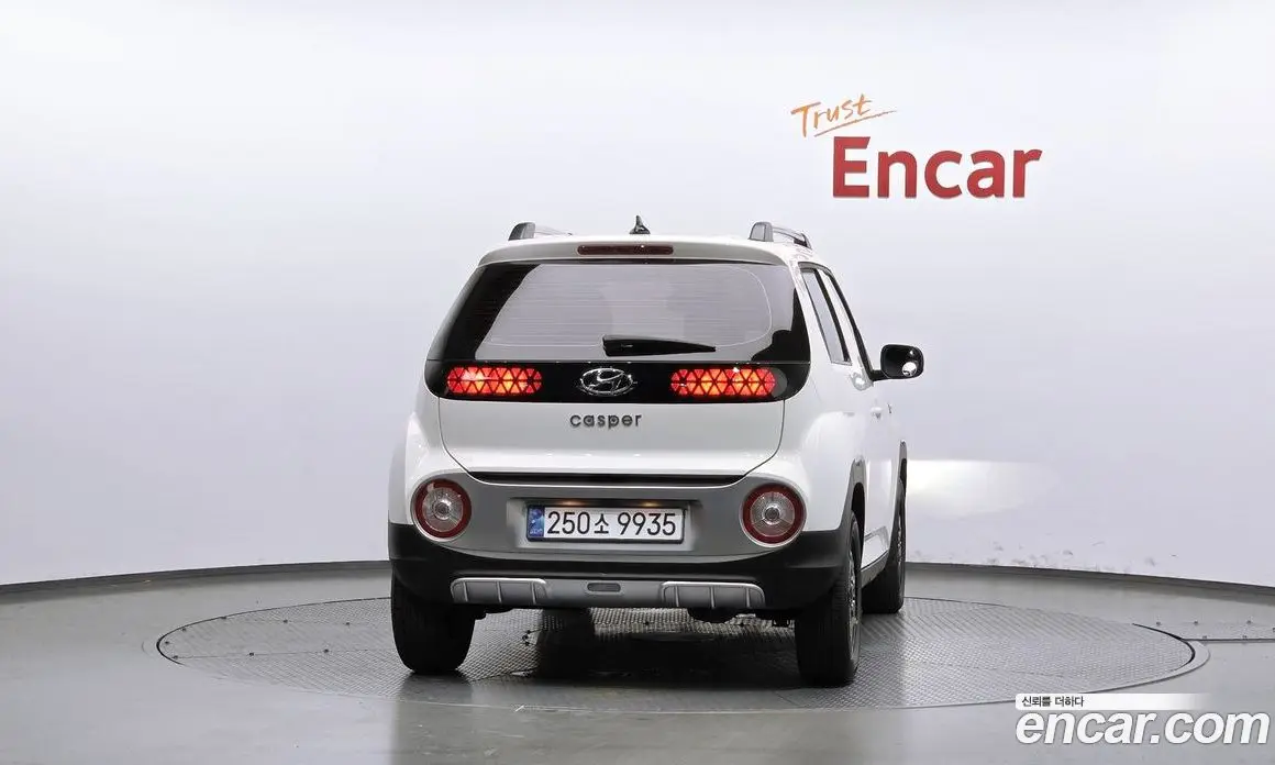 Hyundai Casper 2024 1.0 автомат (гидро), фото 4