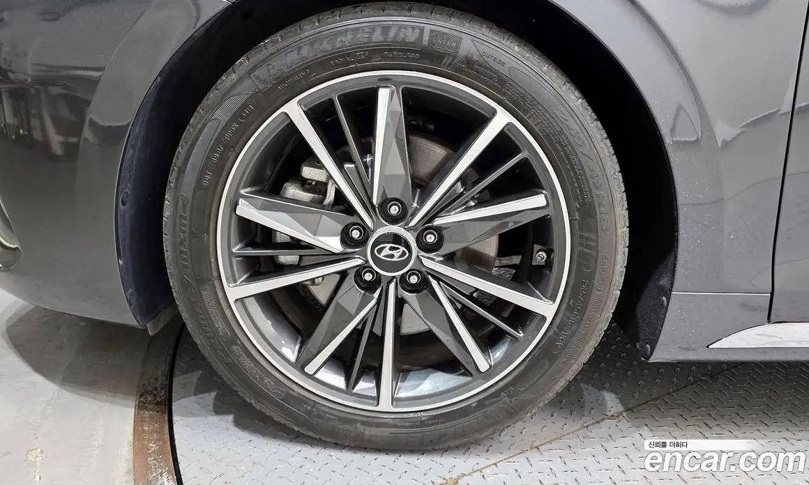 Hyundai Grandeur 2020 2.5 автомат (гидро), фото 5 Hyundai Grandeur 2020 2.5 автомат (гидро), фото 5
