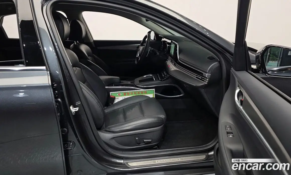 Hyundai Grandeur 2020 2.5 автомат (гидро), фото 11