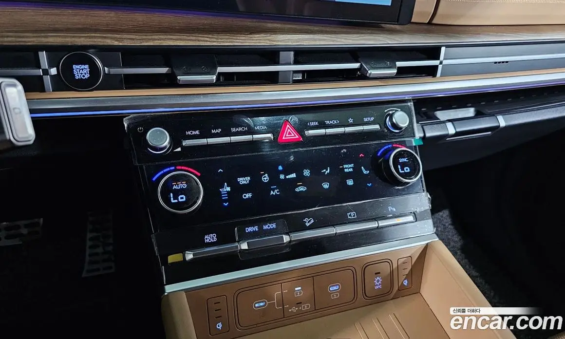 Hyundai Santa Fe 2024 1.6 автомат (гидро), фото 18